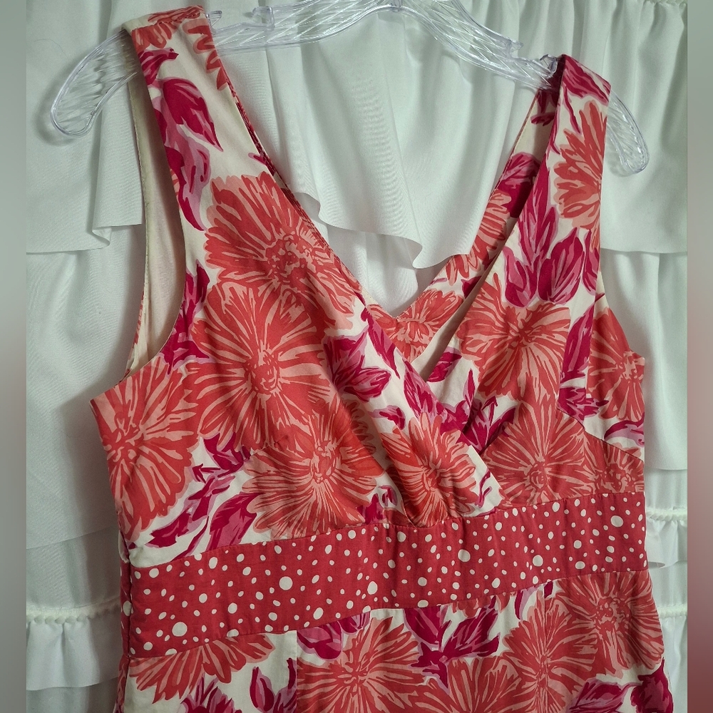 Boden Women's Midi Dress in Pink and Red Floral - Picture 2 of 8